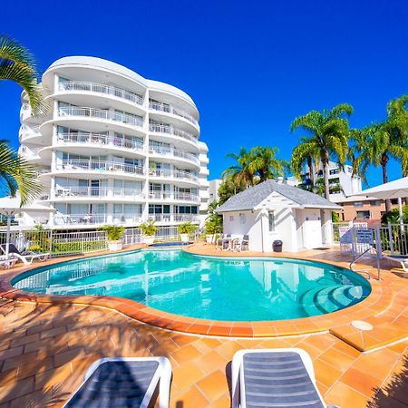 גולד קוסט The Atrium Resort מראה חיצוני תמונה