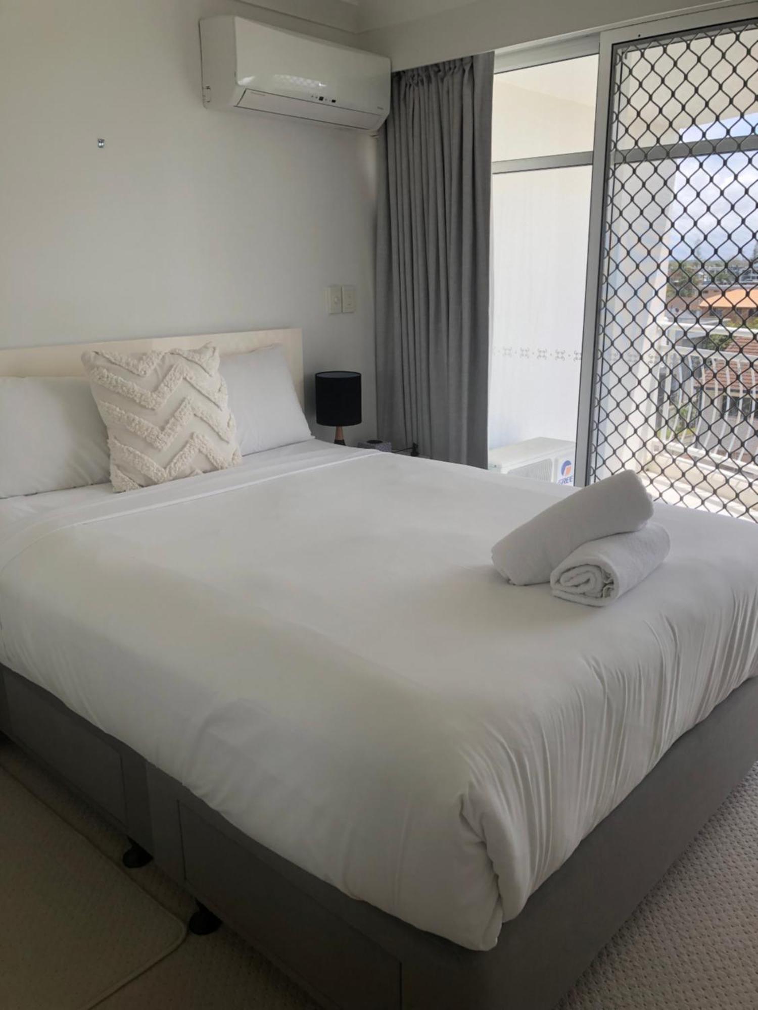גולד קוסט The Atrium Resort מראה חיצוני תמונה