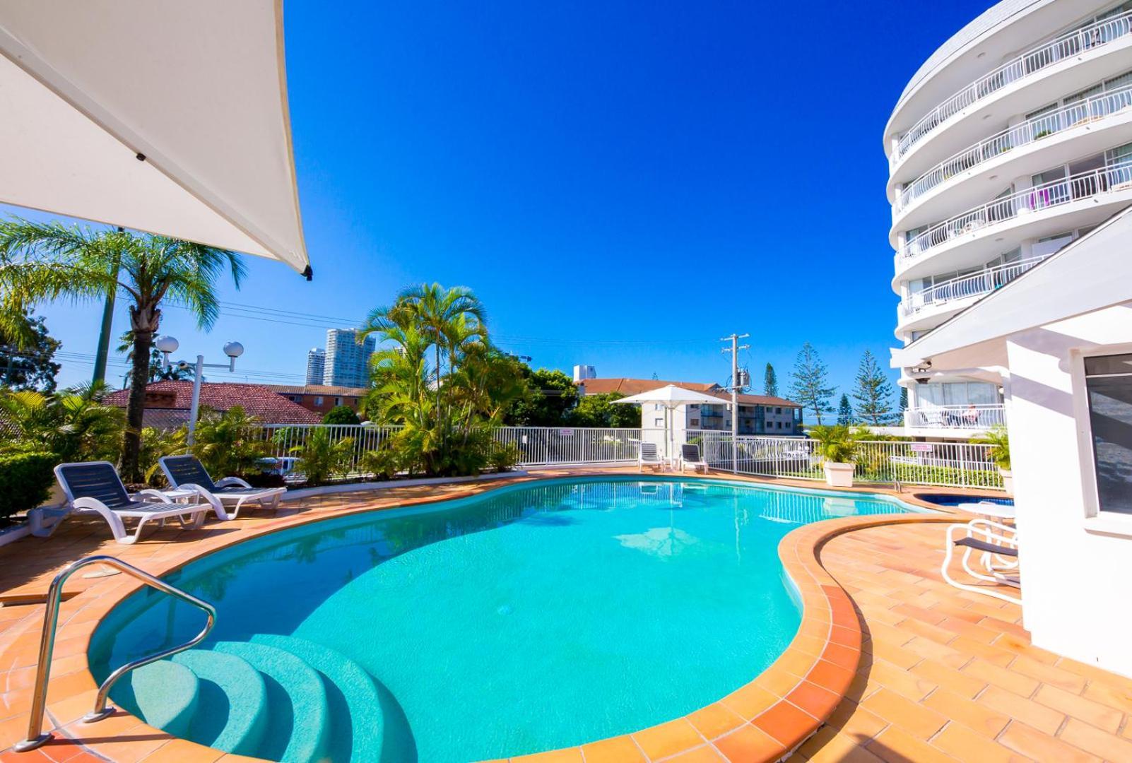 גולד קוסט The Atrium Resort מראה חיצוני תמונה