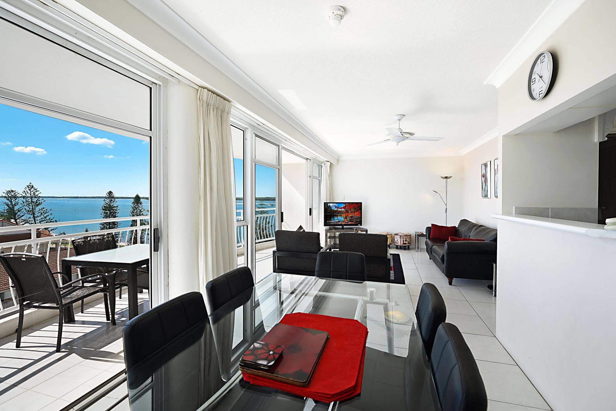 גולד קוסט The Atrium Resort מראה חיצוני תמונה